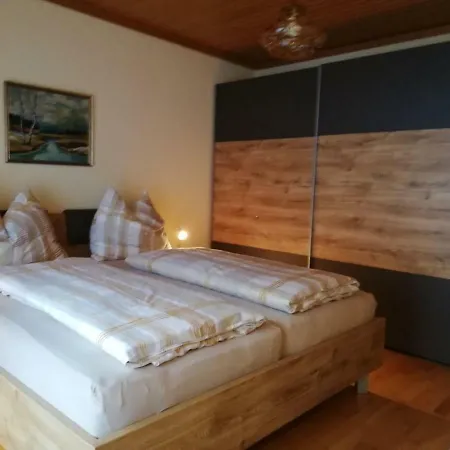 Hartlieb Goldeck Millstaettersee Spittal an der Drau