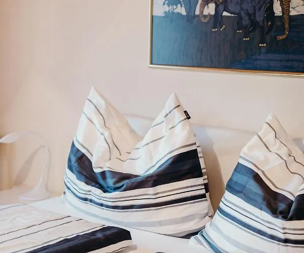 Hartlieb Goldeck Millstaettersee * Spittal an der Drau